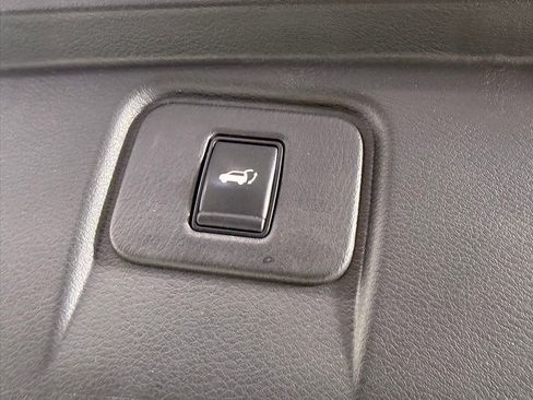 Used 2023 Nissan Murano Platinum w/ Cargo Package image 31