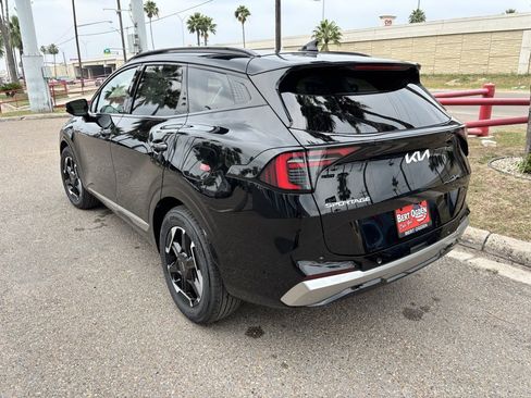 New 2026 Kia Sportage SX image 5