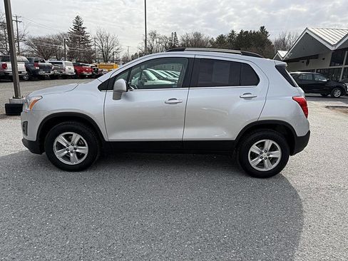 Used 2015 Chevrolet Trax LT w/ LT Plus Package image 2
