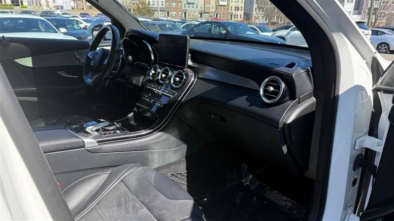 Used 2018 Mercedes-Benz GLC 63 AMG 4MATIC image 9