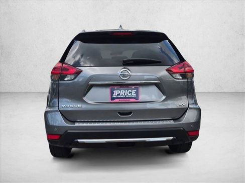 Used 2020 Nissan Rogue SV FWD image 7