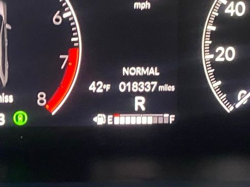 Certified 2023 Honda HR-V LX image 27