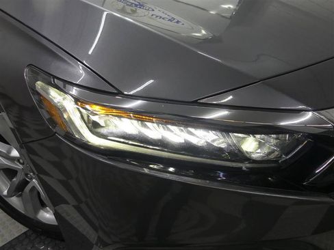 Used 2020 Honda Accord LX image 13