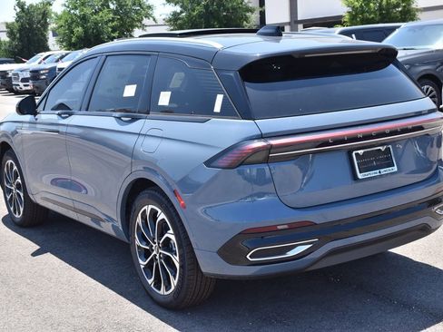 New 2026 Lincoln Nautilus Reserve AWD/4WD image 38