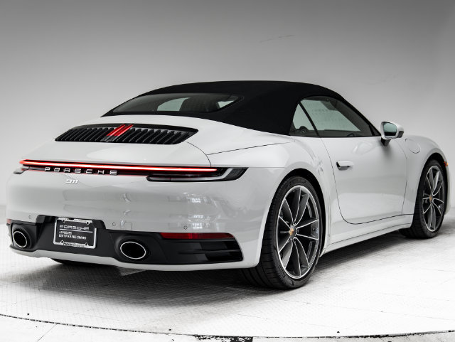 Certified 2024 Porsche 911 Carrera RWD image 35