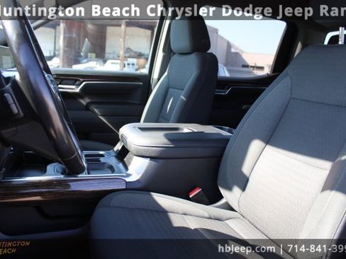 Used 2022 GMC Sierra 1500 Elevation image 30