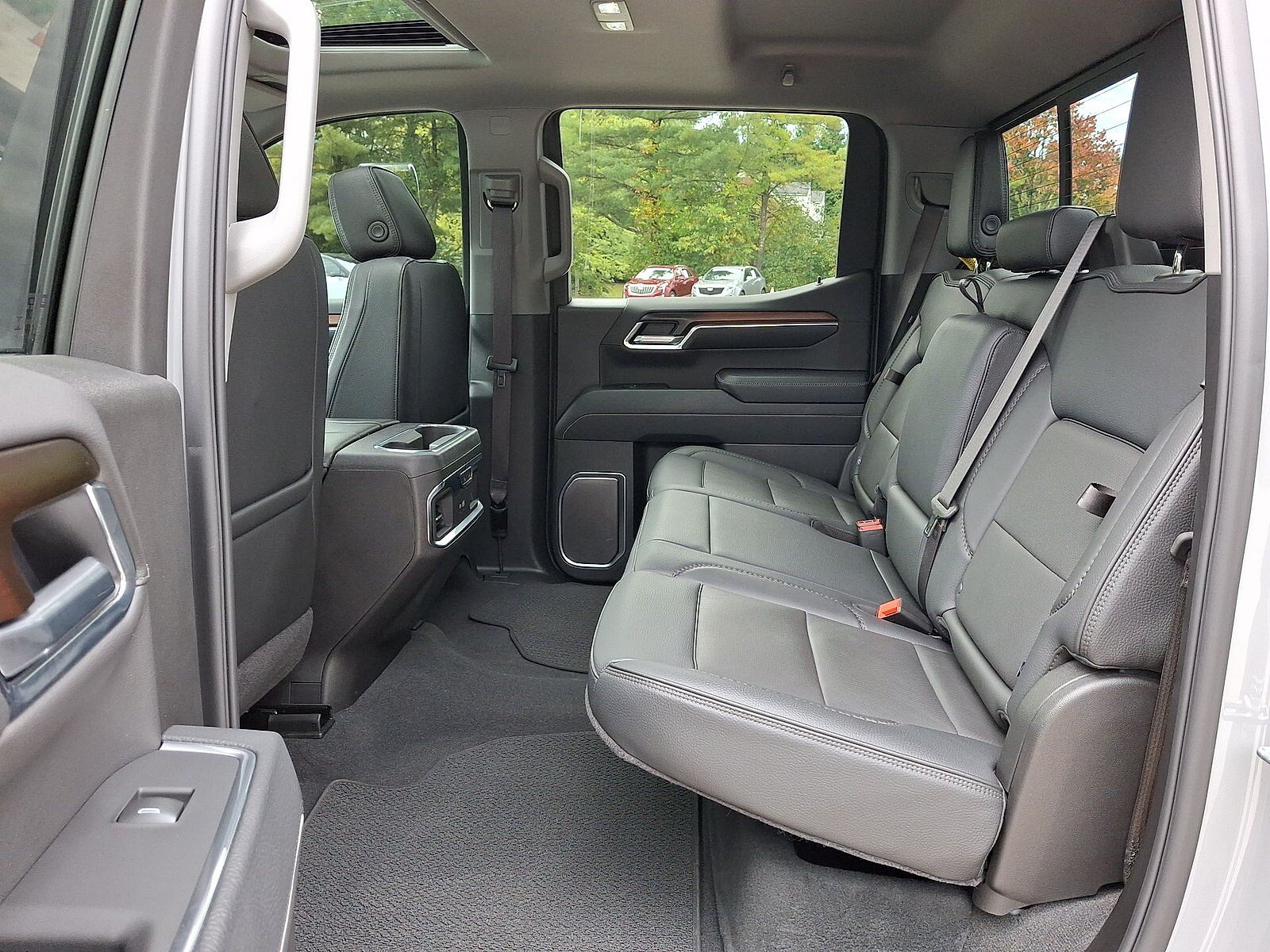 Certified 2025 GMC Sierra 1500 Denali w/ Denali Reserve Package AWD/4WD image 20