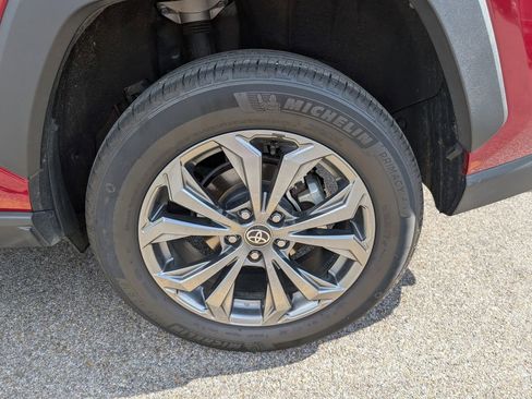 Used 2025 Toyota RAV4 XLE Premium image 30