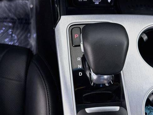 Used 2023 Kia Stinger GT2 RWD image 19