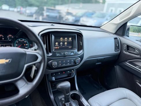 Used 2019 Chevrolet Colorado W/T w/ LPO, Power Package AWD/4WD image 21