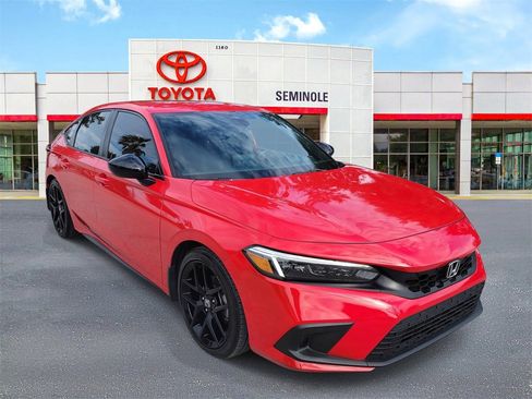 Used 2023 Honda Civic Sport image 2