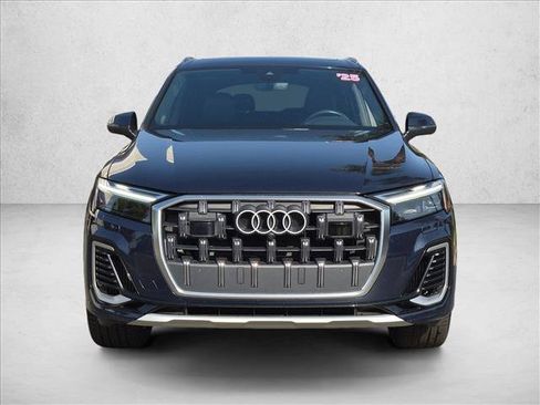 Used 2025 Audi Q7 3.0T Premium Plus AWD/4WD image 2
