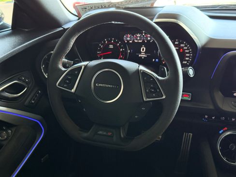 Used 2020 Chevrolet Camaro ZL1 RWD image 16