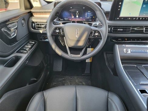 New 2025 Lincoln Aviator Reserve w/ Jet Appearance Package image 31