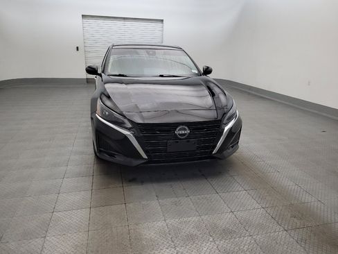 Used 2023 Nissan Altima 2.5 SV AWD/4WD image 14