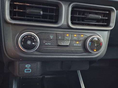 Certified 2024 Ford Maverick XL FWD image 18