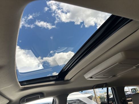 Used 2019 Honda Pilot Touring image 75