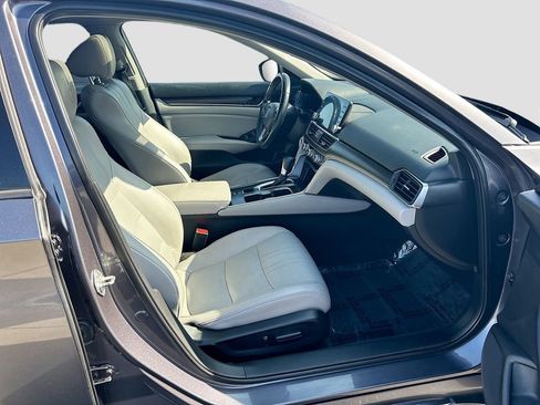 Used 2018 Honda Accord EX-L image 29