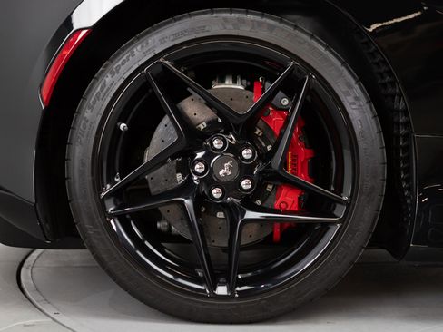 Certified 2021 Ferrari F8 Tributo image 23