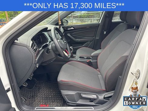 Used 2024 Volkswagen Jetta GLI 40th Anniversary Edition image 12