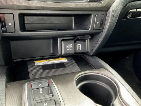 Used 2023 Honda Passport TrailSport image 16