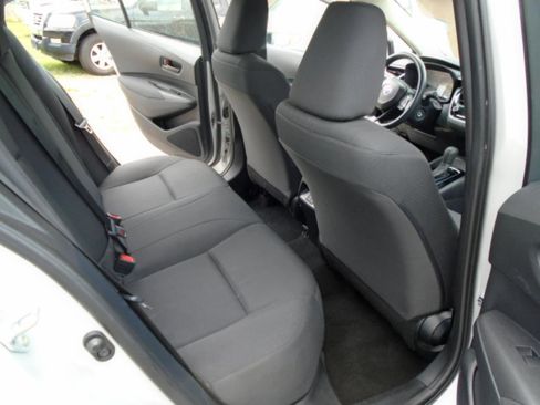 Used 2024 Toyota Corolla LE FWD image 14