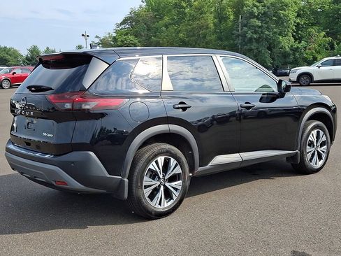 Used 2023 Nissan Rogue SV AWD/4WD image 7