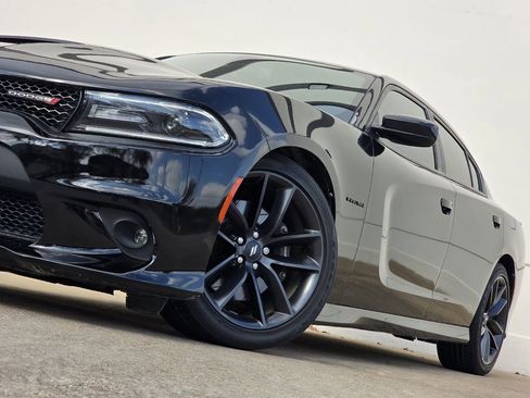 Used 2020 Dodge Charger R/T w/ Performance Handling Group image 8
