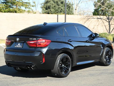 Used 2015 BMW X6 M image 7