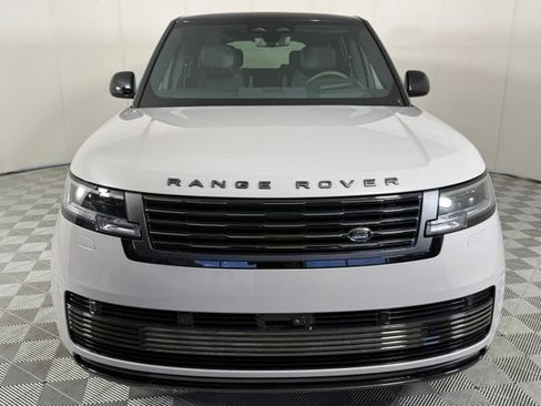 New 2026 Land Rover Range Rover SV AWD/4WD image 11