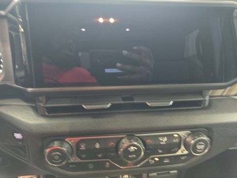 New 2026 Jeep Gladiator Sport AWD/4WD image 22