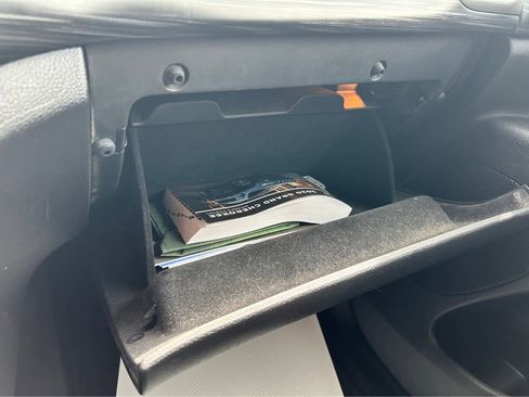 Used 2020 Jeep Grand Cherokee Laredo image 29