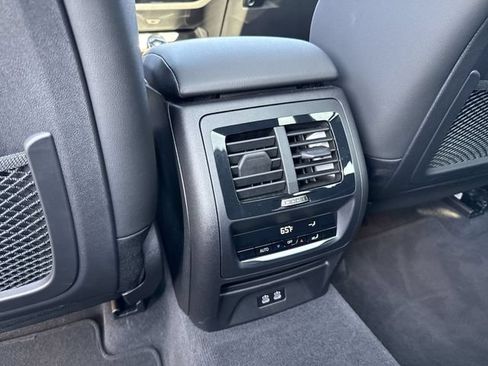 Used 2024 BMW X3 sDrive30i w/ Premium Package w/ZPA RWD image 25