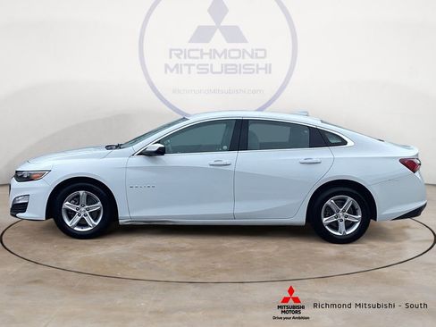 Used 2022 Chevrolet Malibu LT image 6