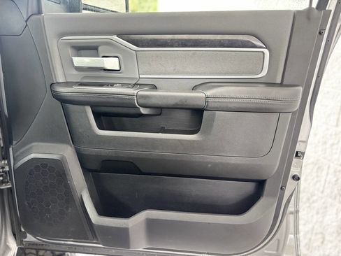 Used 2023 RAM 2500 Big Horn w/ Level 1 Equipment Group image 25