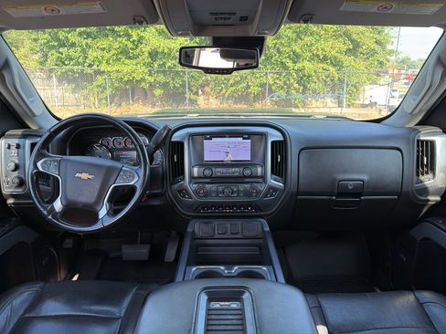 Used 2018 Chevrolet Silverado 2500 LTZ w/ Duramax Plus Package AWD/4WD image 12