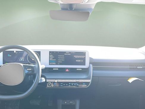 Used 2024 Hyundai Ioniq 5 SEL image 13