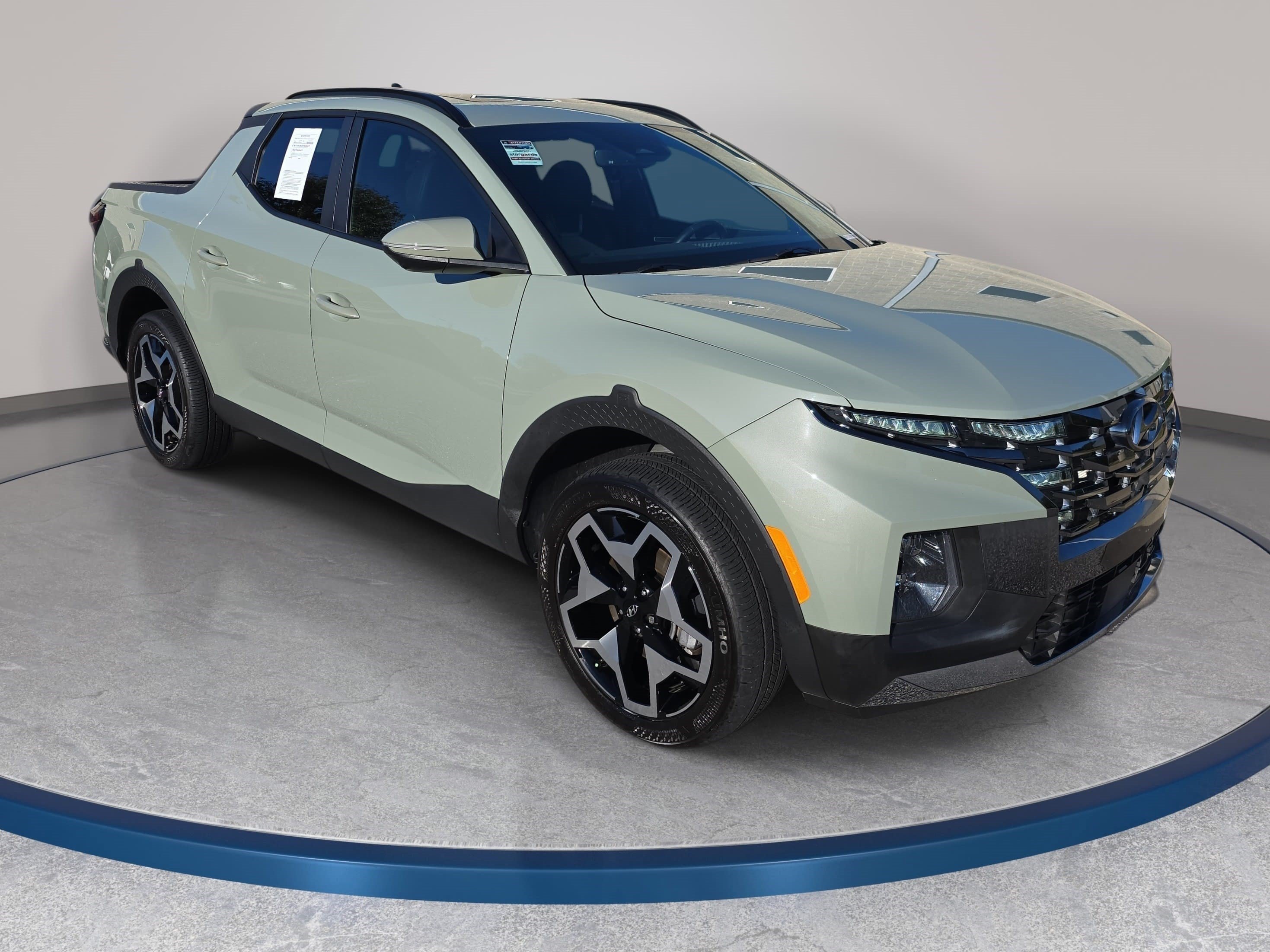 Used 2024 Hyundai Santa Cruz Limited AWD/4WD image 3