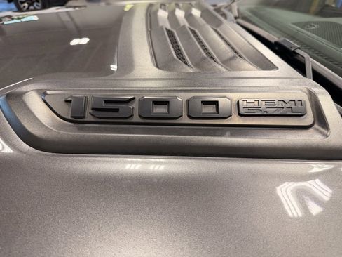 Used 2020 RAM 1500 Sport w/ Level 2 Equipment Goup w/2_L image 34