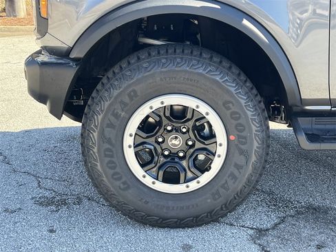 New 2025 Ford Bronco 4-Door w/ Sasquatch Package image 27