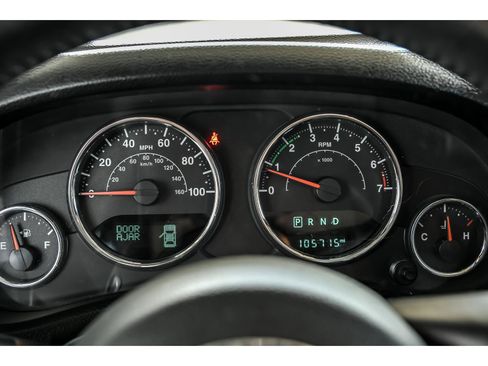 Used 2016 Jeep Wrangler Sport w/ Quick Order Package 24S AWD/4WD image 16