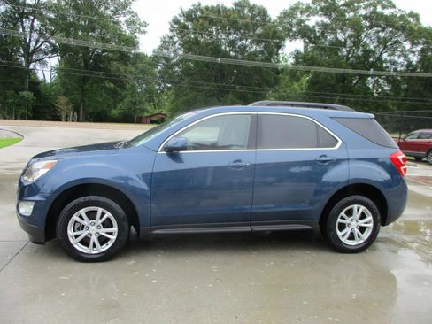 Used 2017 Chevrolet Equinox LT w/ Convenience Package FWD image 7