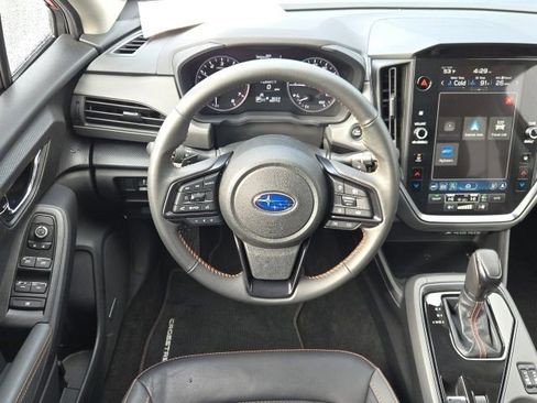 Used 2025 Subaru Crosstrek 2.5i Limited w/ Crosstrek Mirror Package image 3