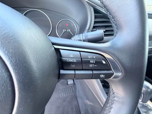 Used 2025 MAZDA MAZDA3 s image 15