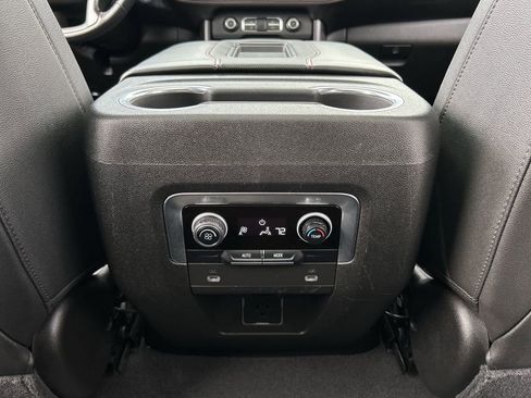 Used 2021 Chevrolet Tahoe RST AWD/4WD image 22