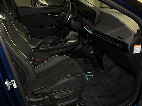 Certified 2023 Kia EV6 GT AWD/4WD image 11