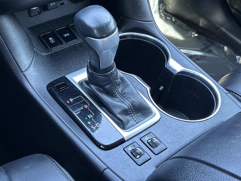 Used 2019 Toyota Highlander XLE FWD image 41