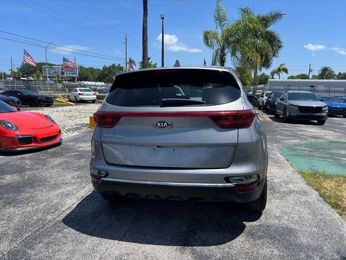 Used 2022 Kia Sportage LX FWD image 6