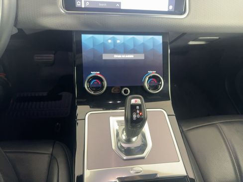 Used 2023 Land Rover Range Rover Evoque S image 17