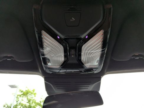 Certified 2024 BMW X7 M60i w/ Executive Package AWD/4WD image 34
